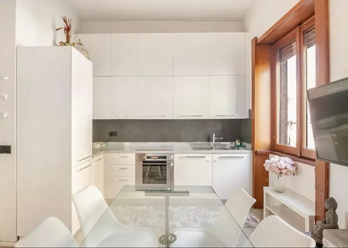 Casa Di Brando-milano Centro Citta * Милан