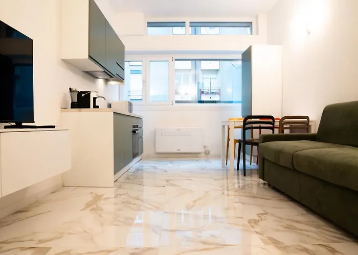 Oxart - Design A Due Passi Da Loreto Mailand