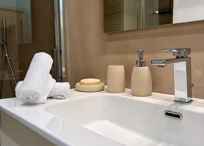 Apartment Lr Deluxe - Navigli Luxury Milan