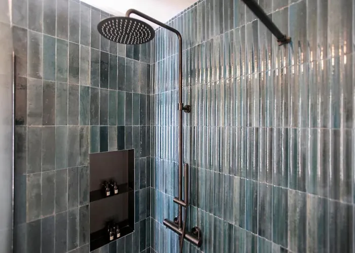 Hacca Collection - Luxury 3br Center * ميلان