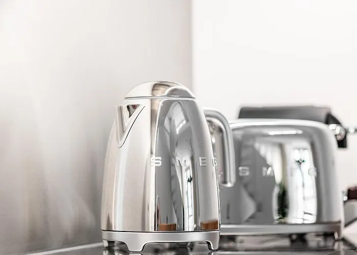 Nestco The Townhouse Jenner 公寓