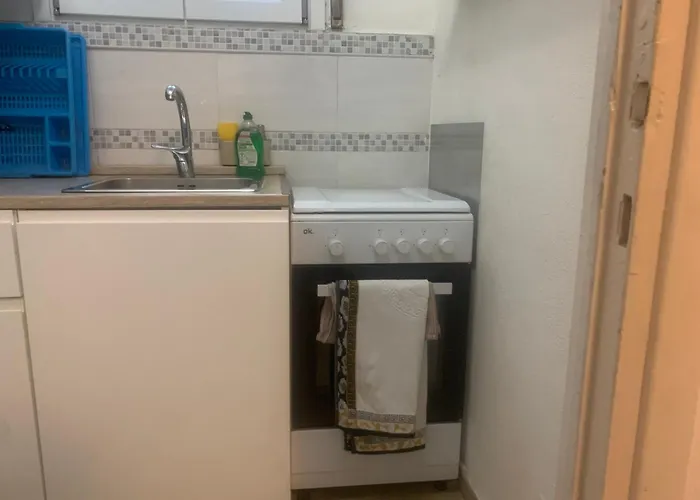 Accogliente Casetta A A Due Passi Dalla Metro Tolstoi Milan