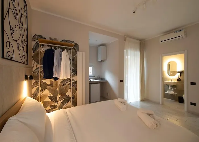 Monolocale X 2 Silenzioso Con Balcone - Famagosta *