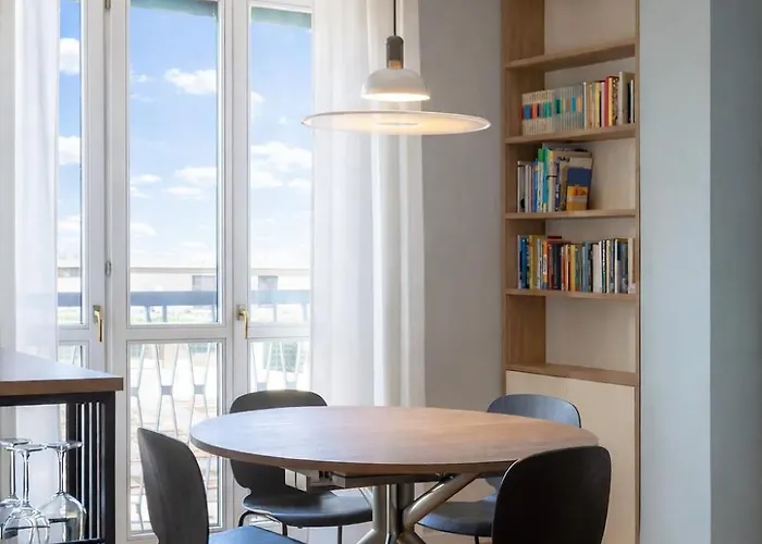 The Luxe Station Milano