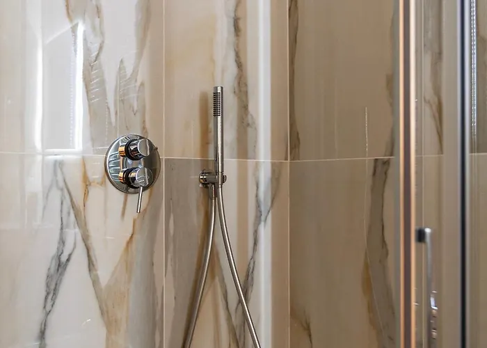 Youhosty - Orti 16 *