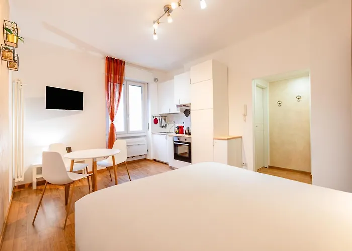 Insubria's Nest - Cozy Apartment *