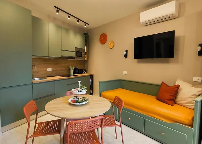 Drops & Dots In The Key Area Of *