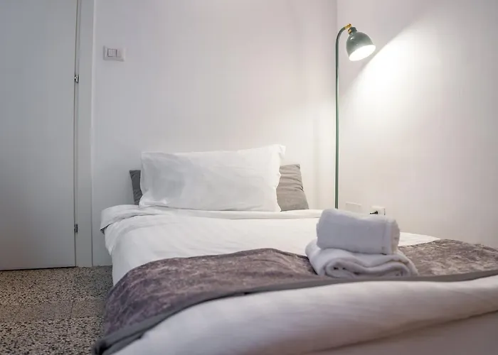Arco Della Pace-sempione Cozy Loft 3 Pax Ac Wifi 公寓 米兰