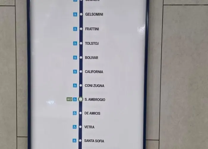 Mondrian's Flat In - Cadore V Giornate - Metro M4 Dateo