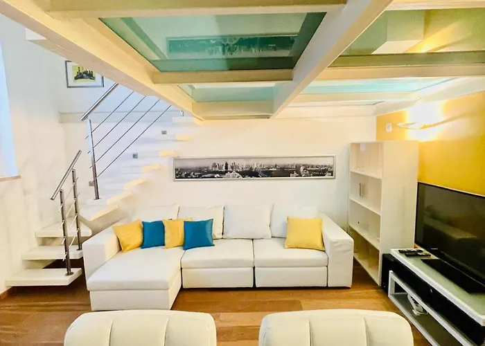 Isablue Loft 아파트 *