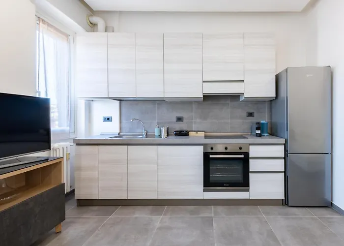 Bright And Quiet - Elegant Apartment *