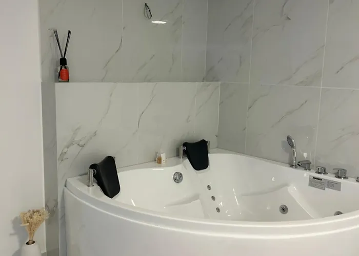 Daire G Luxury Platinium&gold Red Metroline To Duomo Milano