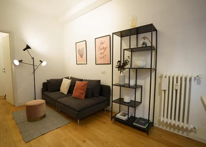 M5 Cenisio 5min-buzzi 3min-citylife-mico-chinatown-ac