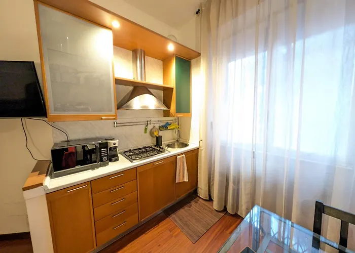 La Musa Di Dante Милан