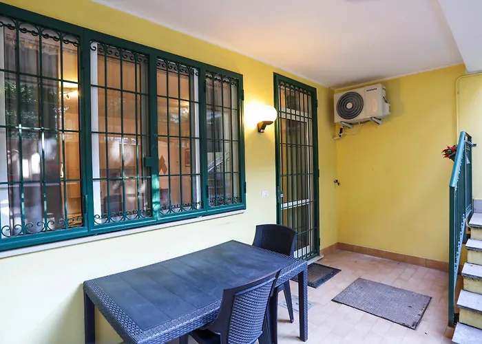 Open Space Con Veranda A Citta Studi 公寓