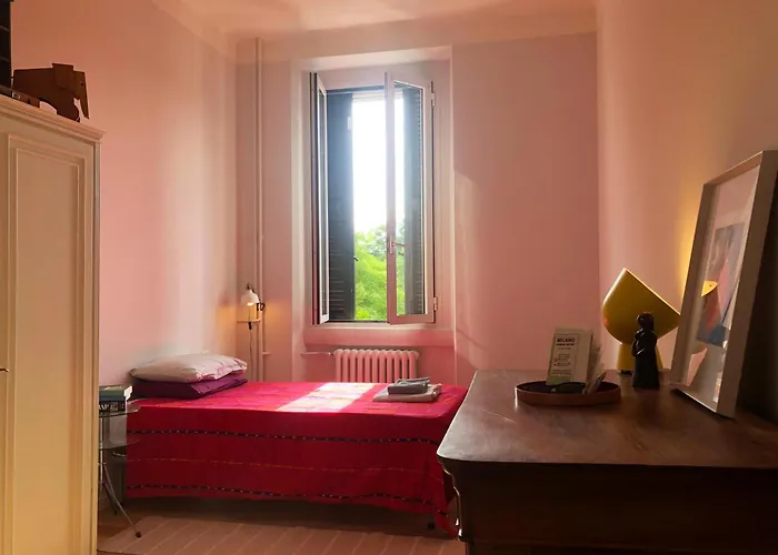 Апартаменты Magico Zona Navigli Милан