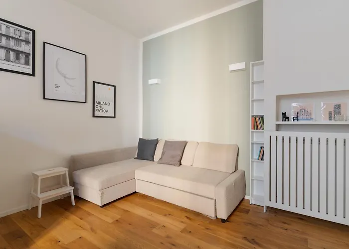 Guesthost - M5 Isola Cozy Apartment