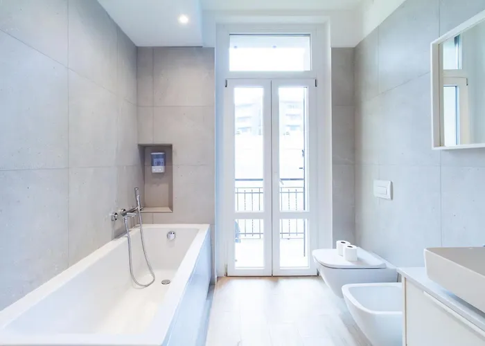 Apartament East