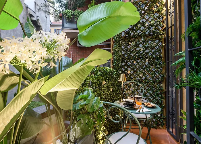 Gian Giacomo Mora, 13 Raffinato Monolocale In Centro 아파트 *