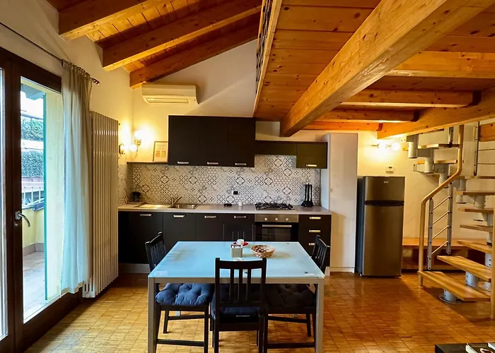 Loft Di Via Gluck Con Terrazzo Mediolan