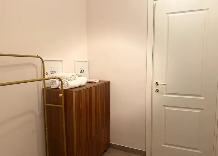 Acasadiimma Loft Elegante A 2 Min Da Metropolitana Porta Romana Con Wifi, Corte Interna アパート