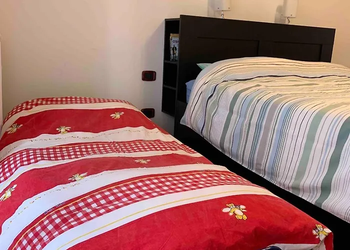 The Pinball House Only 5 Min From Downtown Apartmán