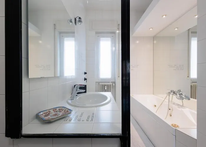 Apartment Urban House View 2 - Navigli *