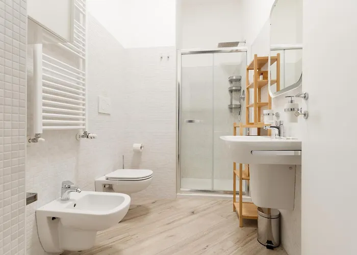 Guesthost - Lovely Flat Near Frattini M4 *