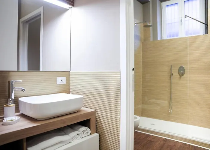 Metro Gambara 2min - Duomo & Navigli - Ac - Self Check In - 2 * 米兰