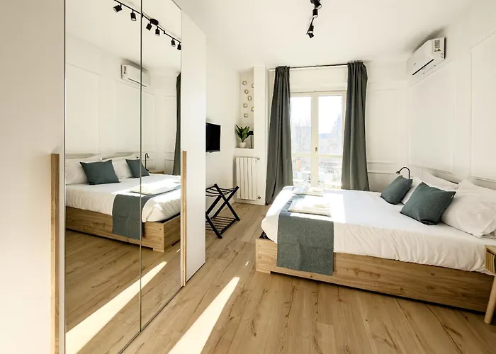 Casa Enea Luxury House - Bocconi Navigli - Private Parking *