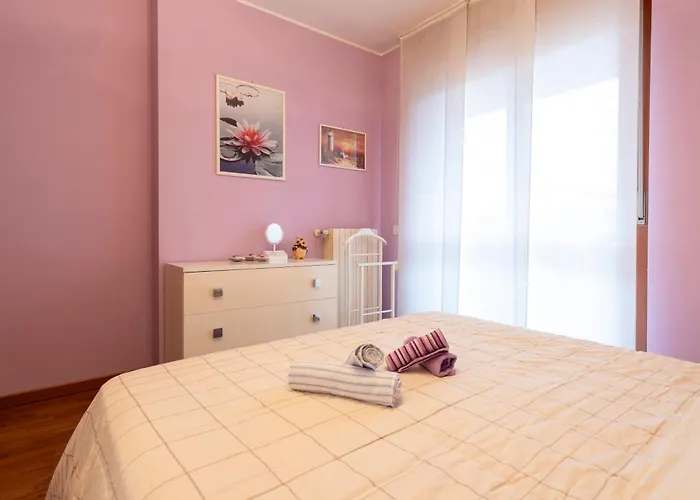 Апартаменты Smart - Near Navigli & Iulm