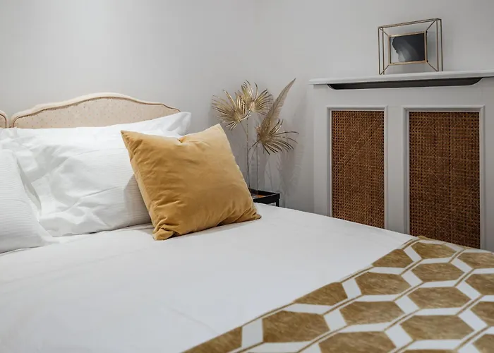 The Seven Stars - Montenapoleone Milão