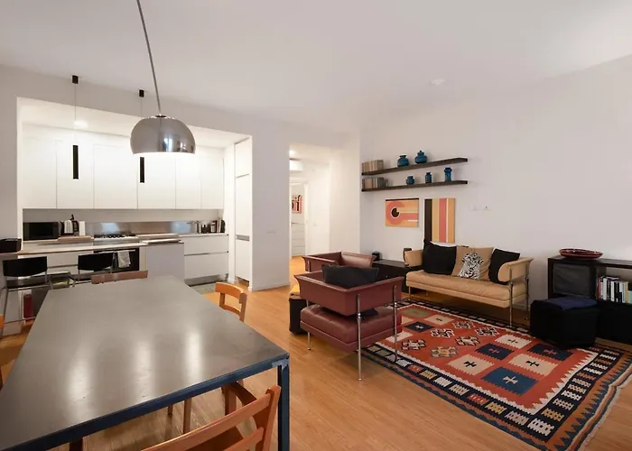 Bright Large In Apartamento Milán