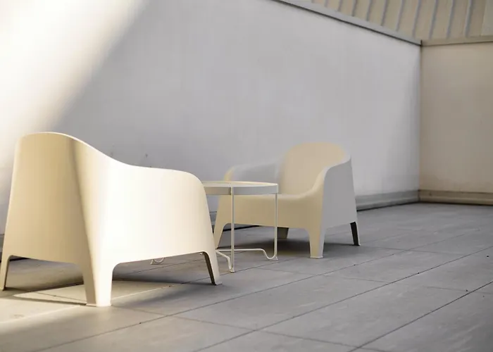 Just Urban - Bright With Terrace - M4 Tolstoj Apartment *