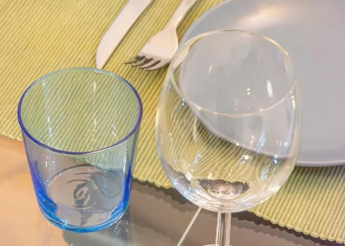 I-host - Ticinese 107 * Milán