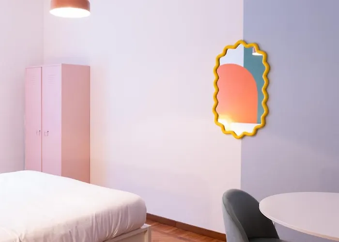 Apartment Beautiful Cozy And Modern One Milan
