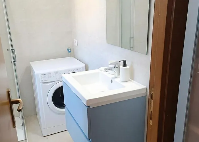 Lomellina 14 Apartament *