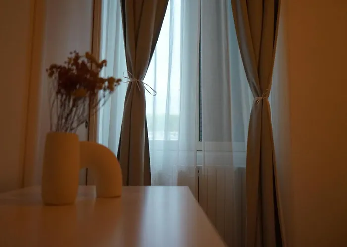 Modern Design Near Metro, Center Apartamento *