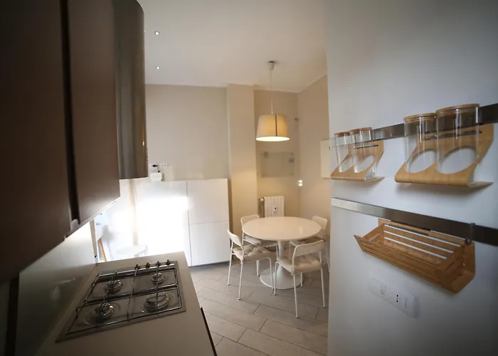 Luminoso In Moscova Con Terrazzo Appartement