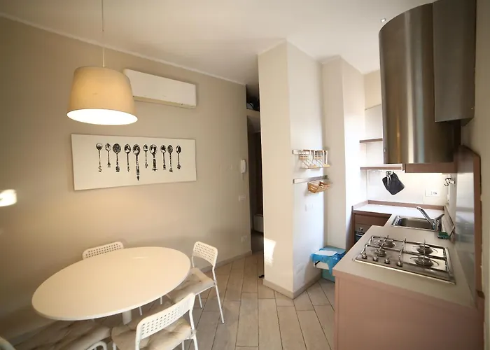 Luminoso In Moscova Con Terrazzo *