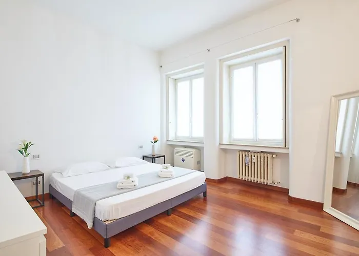 Porta Nuova Luxury 8 Minutes From The Duomo, With Ac And Wifi Appartamento *