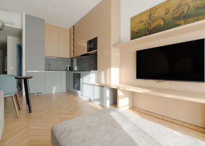 Isola - Menabrea - Moderno Trilocale Di Design *