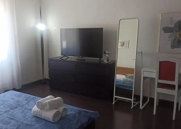Apartmán 15 Min From The Cathedral, Spacious, Bright, Elevator, Wi-fi Milán