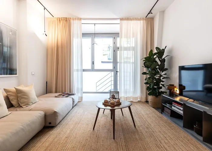 Nestco The Townhouse Jenner 公寓