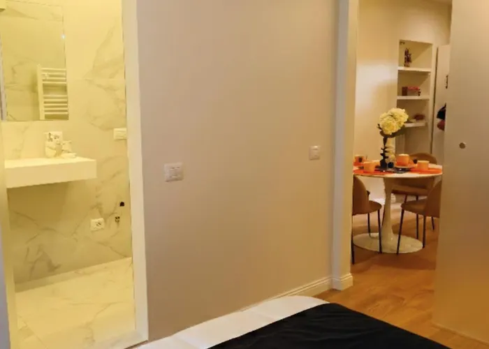 Chic Liberty Flat In Porta Venezia Center, Subway 1 Min, Ac, Wifi Lejlighed *