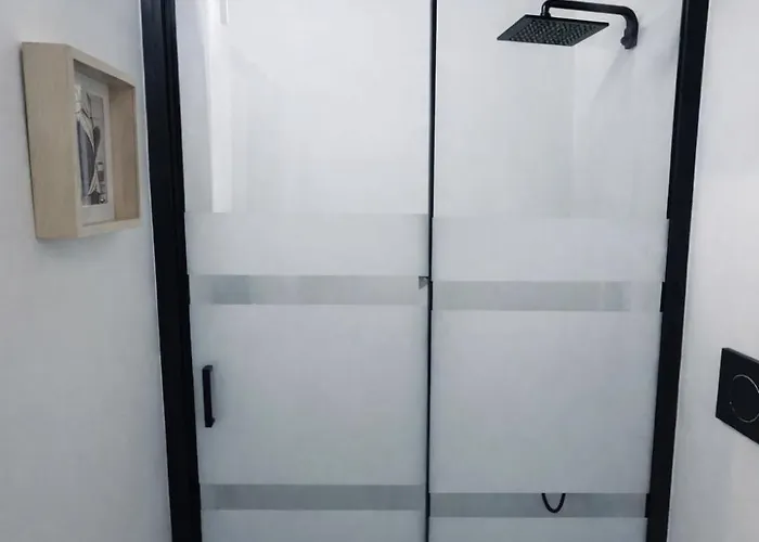 Cozy Oasis On The Navigli Appartement Milaan