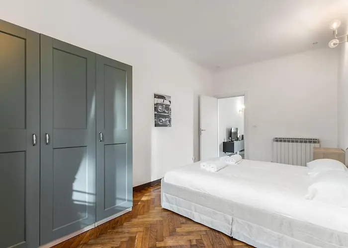 Via Torino Heart -apartment In The Heart Of *