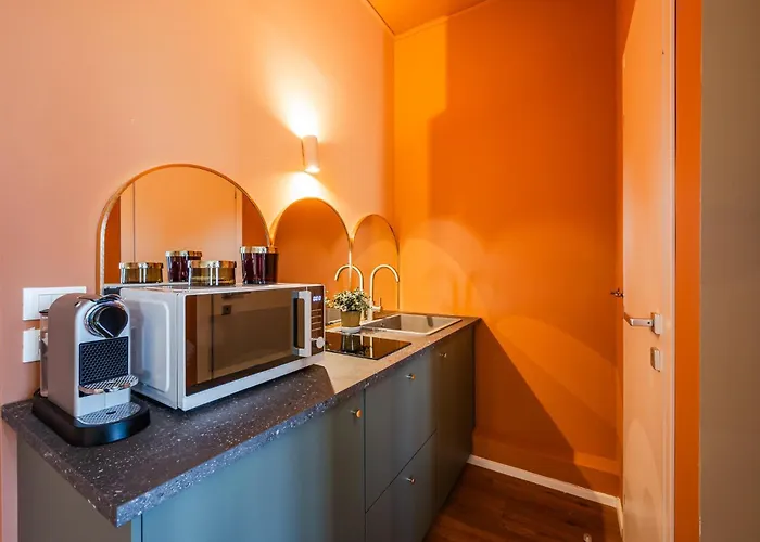 The Icon - Duomo View Apartment Milan