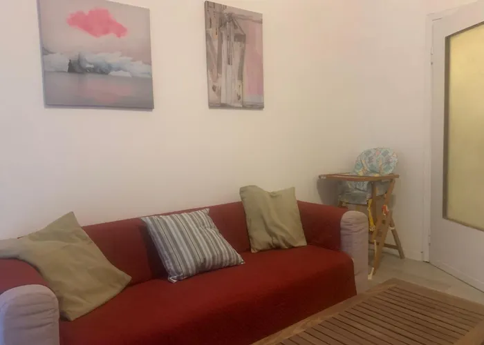 Accogliente Casetta A A Due Passi Dalla Metro Tolstoi Apartmán *