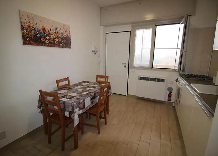 Check-inganni, Sopra La Metropolitana Fianco Cdi Apartment *